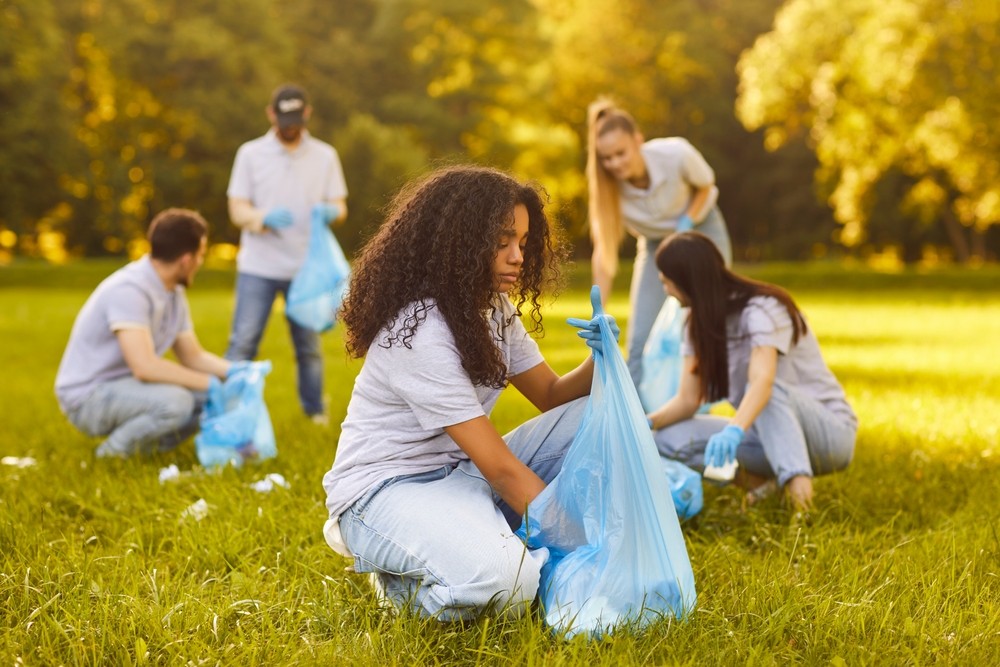 DS Smith deschide la București primul centru interactiv de reciclare pentru elevi și studenți, în prezența ambasadorului
